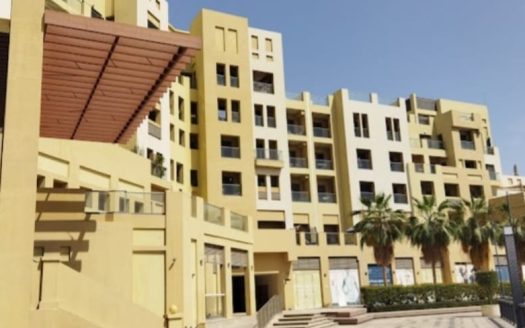 Signature 3 BR apartment | Creek View