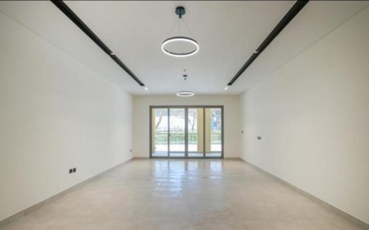 Signature 3 BR apartment | Creek View